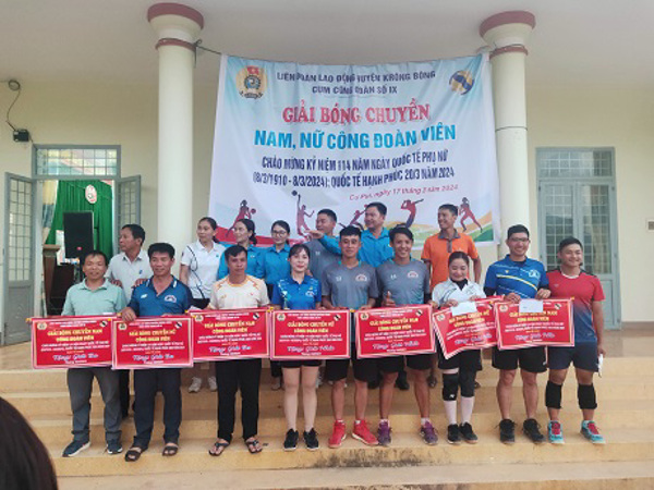 Cụm thi đua số 9 thuộc Liên đoàn Lao động huyện Krông Bông Tổ chức giao lưu thể thao chào mừng thành công Đại hội XIII Công đoàn Việt Nam Nhiệm kỳ 2023-2028 và các Ngày Lễ lớn trong năm 2024 
